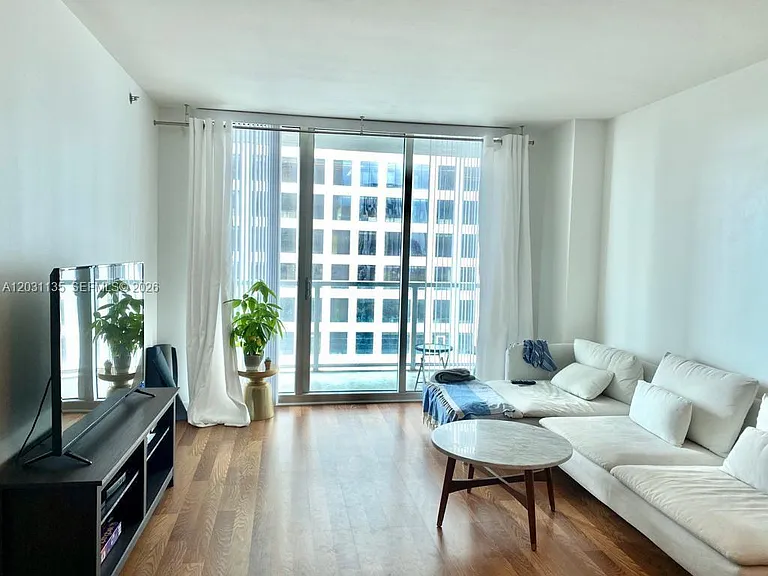 500 Brickell Ave #1808 — Photo 9