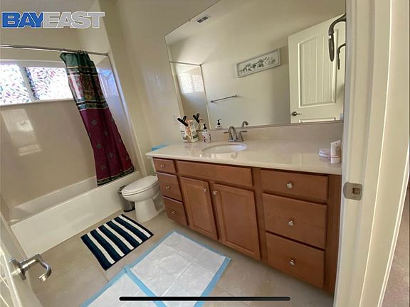 2nd image of 703 N Claret Ln