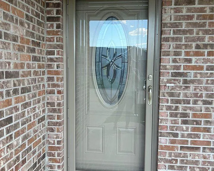 2642 Watson Dr — Photo 2
