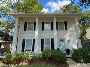 1065 Dickenson Ave, Mobile, AL 36609