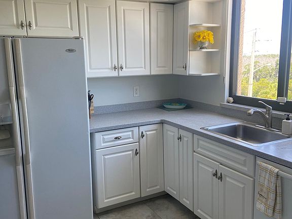 2nd image of 3452 NE Causeway Blvd APT 404