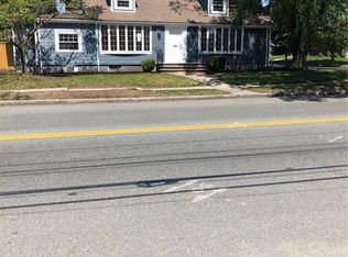 667 Pontiac Ave, Cranston, RI 02910