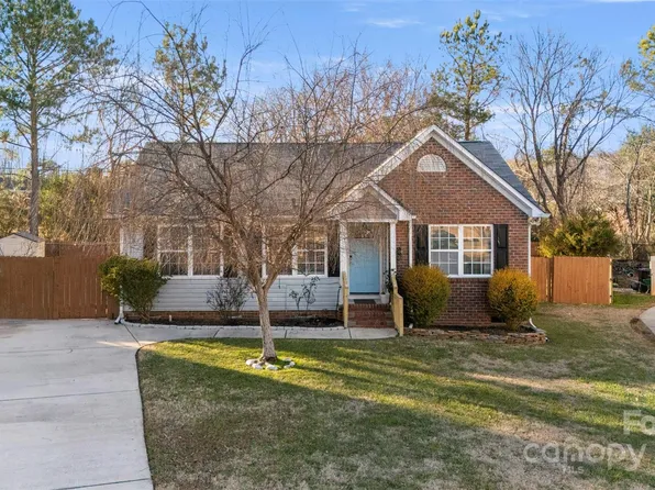 1050 Prince Ln, Rock Hill, SC 29730