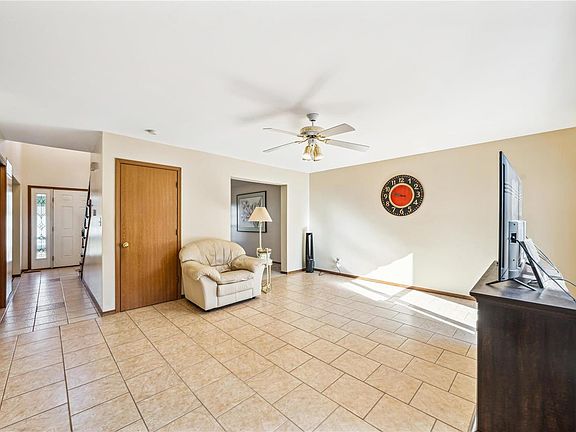 3rd image of 2413 Riverwood Trails Dr