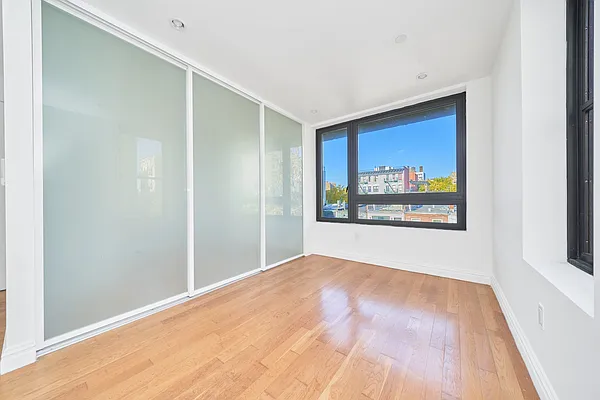 Rented by Living New York | media 7