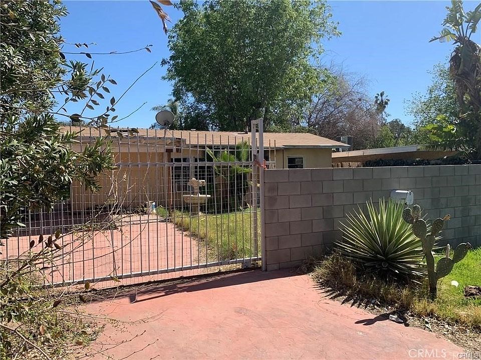 2nd image of 3132 Ridgeview Dr