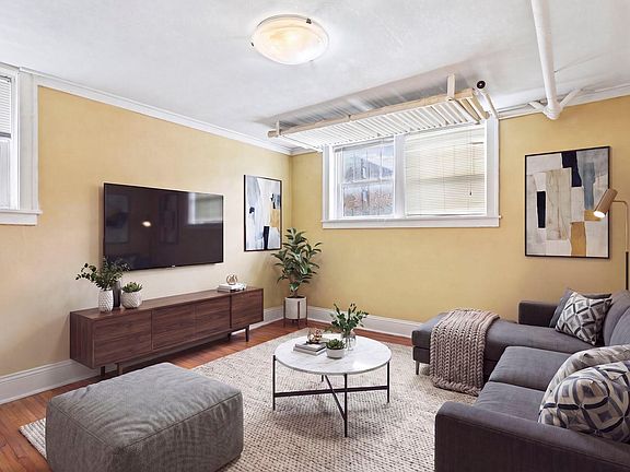 4th image of 522 Ridgewood Ave APT 9