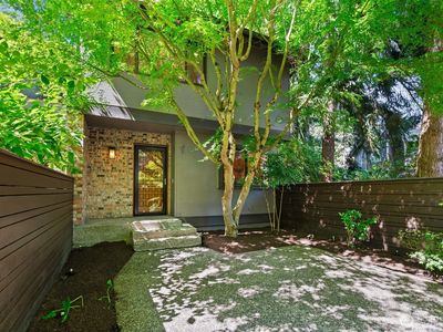 6522 108th Avenue NE, Kirkland, WA, 98033