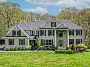 25 Winton Farm Rd, Newtown, CT 06470