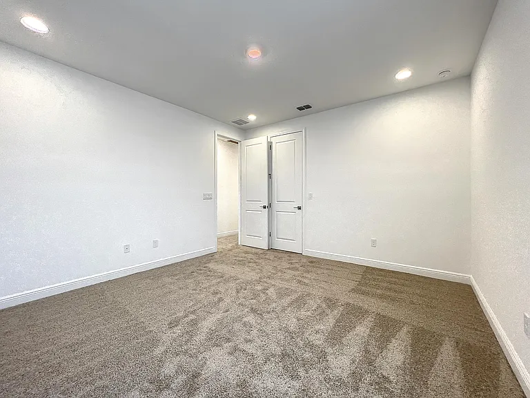 4379 Renly Ln — Photo 29