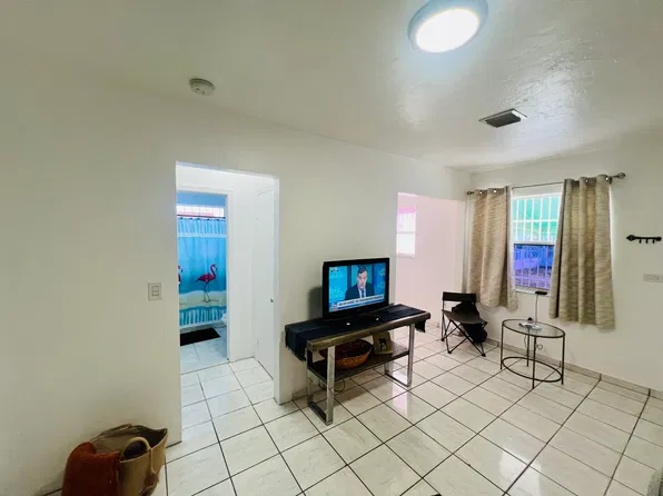150 NW 60th Ave #B, Miami, FL 33126