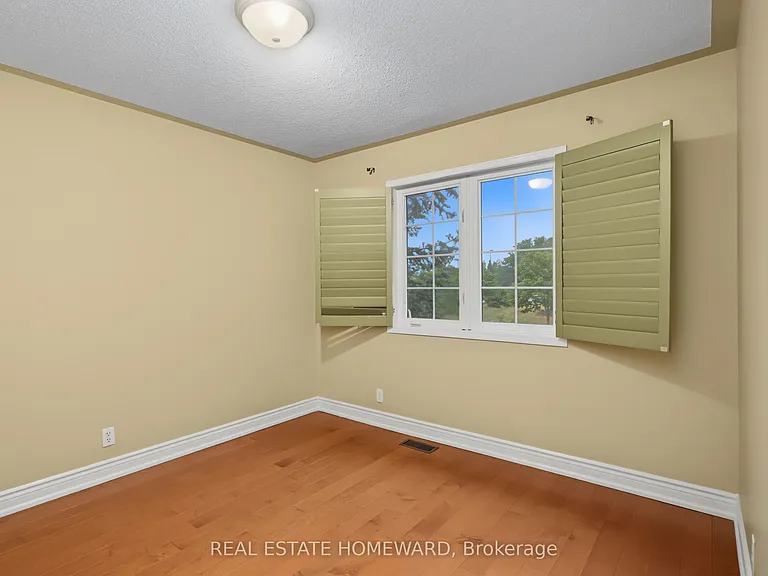 123 Shirley Dr — Photo 13