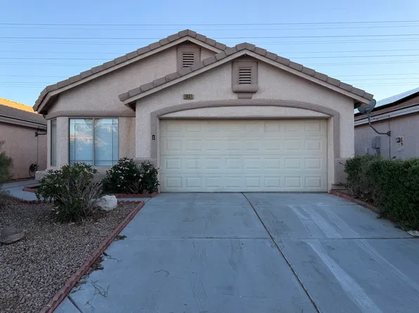 1037 Silver Creek Ave, Las Vegas, NV 89183