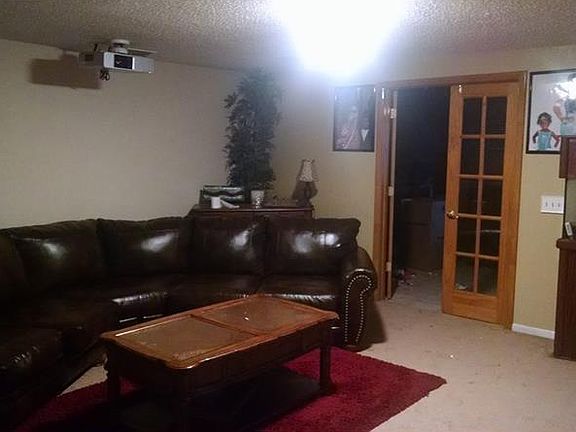 4th image of 2235 Miguel St