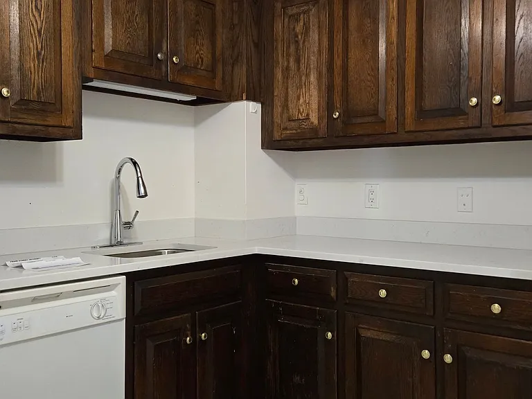 30 Stearns Rd #502 — Photo 11