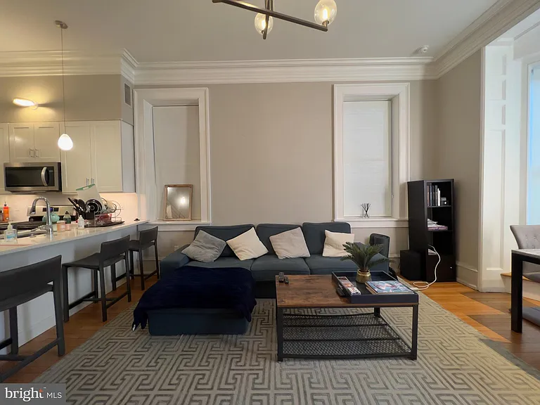 2126 Locust St #1R — Photo 15