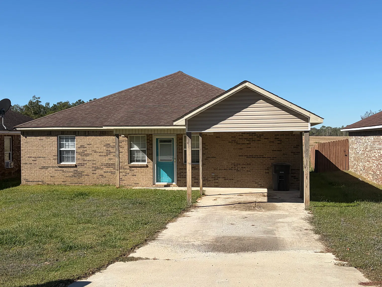 3 bed, 1444 sqft, $1,500 — Photo 3