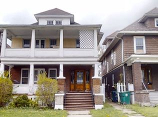 462 13th St, Niagara Falls, NY 14303