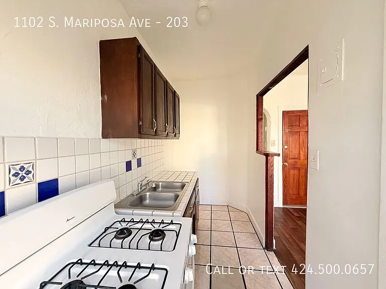 1102 S Mariposa Ave #203 — Photo 6