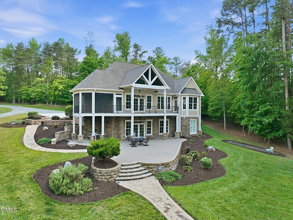 1st image of 601 Estate Rd