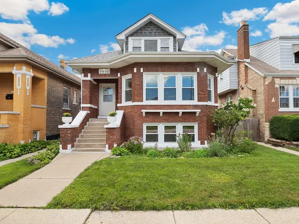 2510 Oak Park Ave, Berwyn, IL 60402