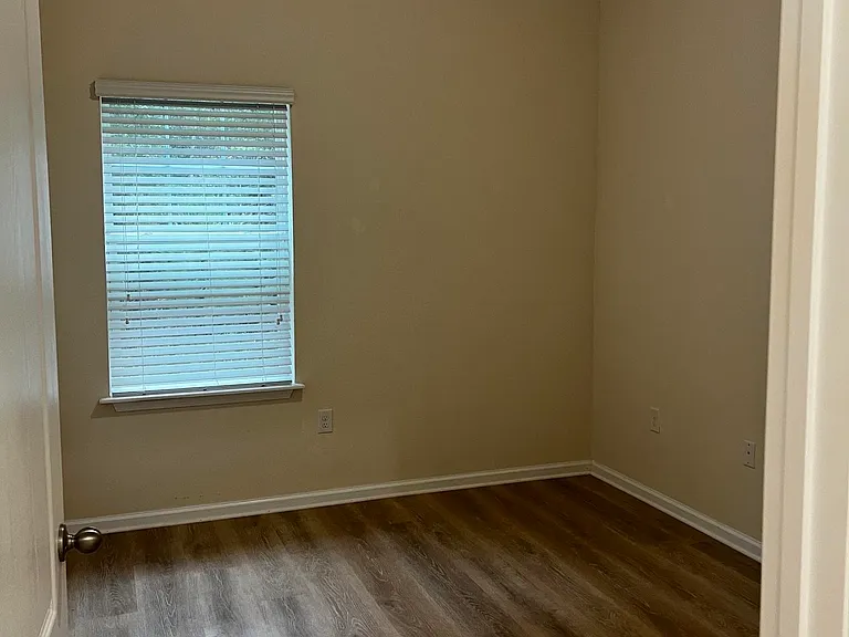 2109 Golden Lake Loop St — Photo 26