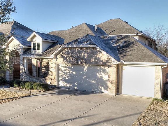 2nd image of 2537 Cain River Dr