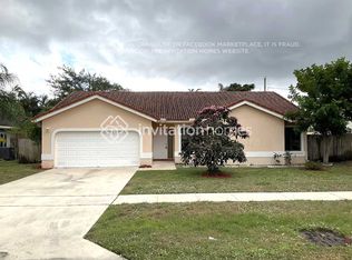 330 Apache Ln, Boca Raton, FL 33487