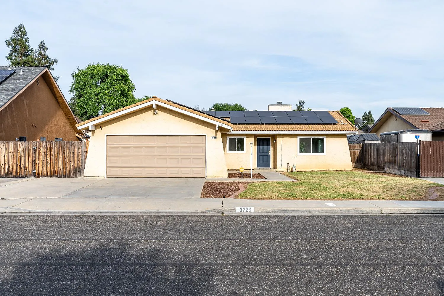 3725 Eddy Ave photo 1