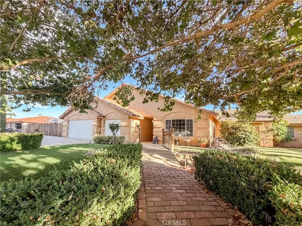 10011 Solano Rd, Victorville, CA 92392
