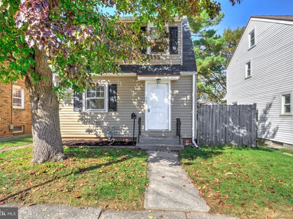 323 E Maple St, York, PA 17403