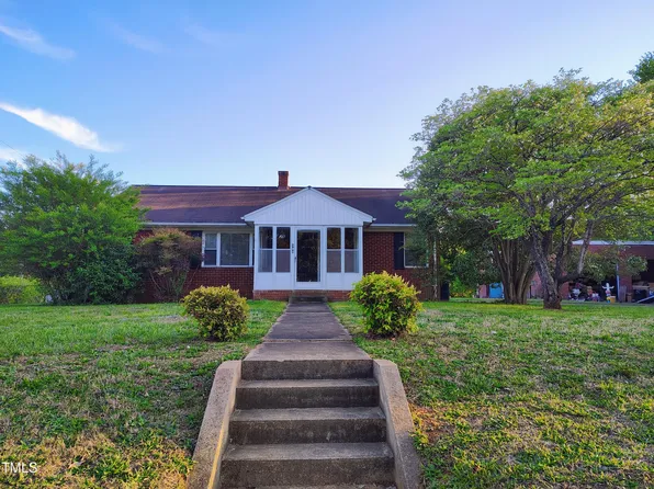 919 E Main St, Haw River, NC 27258