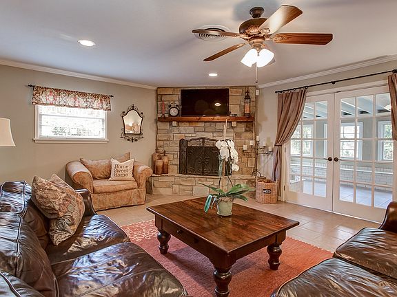 5th image of 4020 Harlanwood Dr