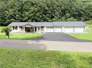 634 Ellis Branch Rd, Danville, WV 25053