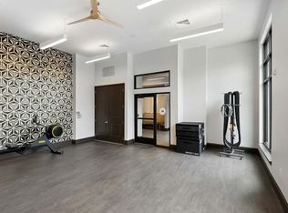 8912 Walker St, Fairfax, VA 22032