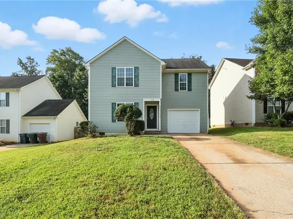 1418 Asher Downs Dr, Greensboro, NC 27405