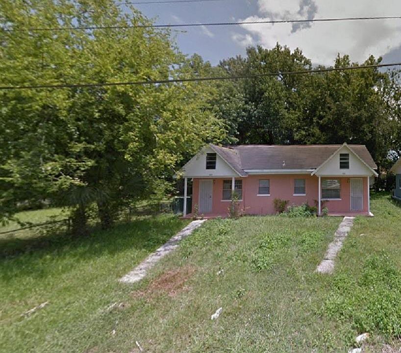 1st image of 455 N Lincoln St