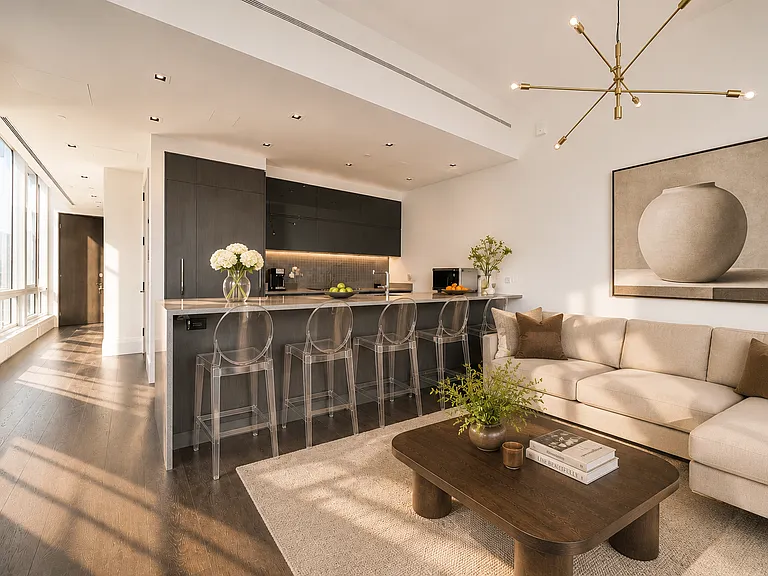 172 Madison Ave #15C — Photo 3