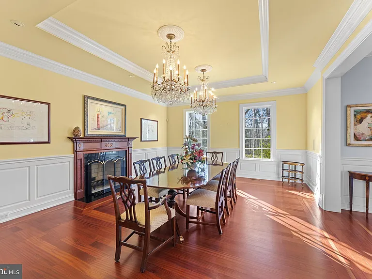 8541 Old Dominion Dr — Photo 11
