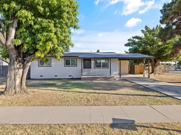 1529 E Stockham Avenue, Tulare, CA 93274