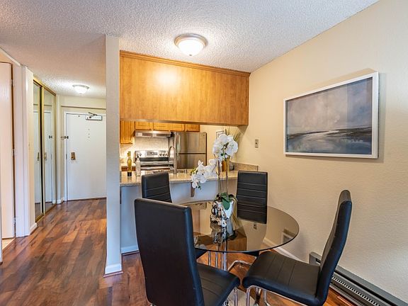 5th image of 8109 Shelter Creek Ln