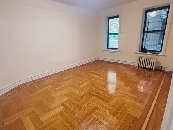 815 West 181st Street image 16 of 29