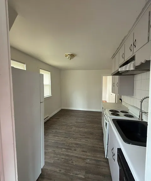 200 Beley Ave #2 — Photo 6