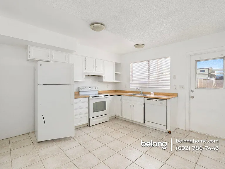 2240 W Carson Dr — Photo 11