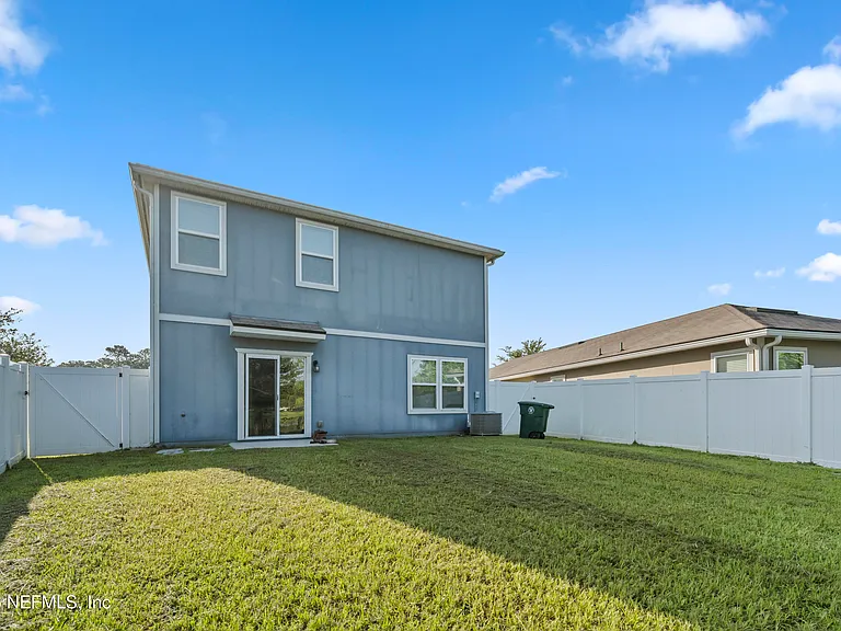 8279 Meadow Walk Ln — Photo 30