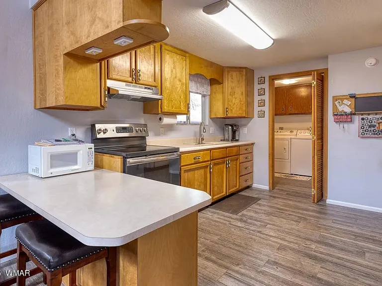 6373 Manzanita Dr — Photo 13