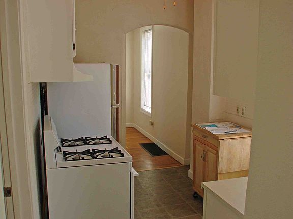 4th image of 6817 Wise Ave