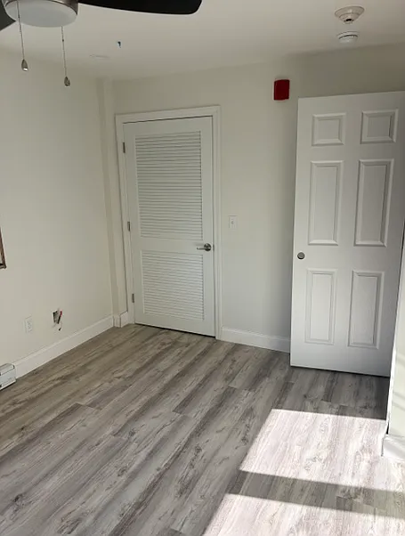 2 bed, 1100 sqft, $2,900 — Photo 2
