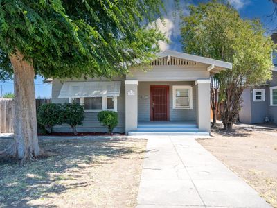 1598 N Safford Ave, Fresno, CA, 93728