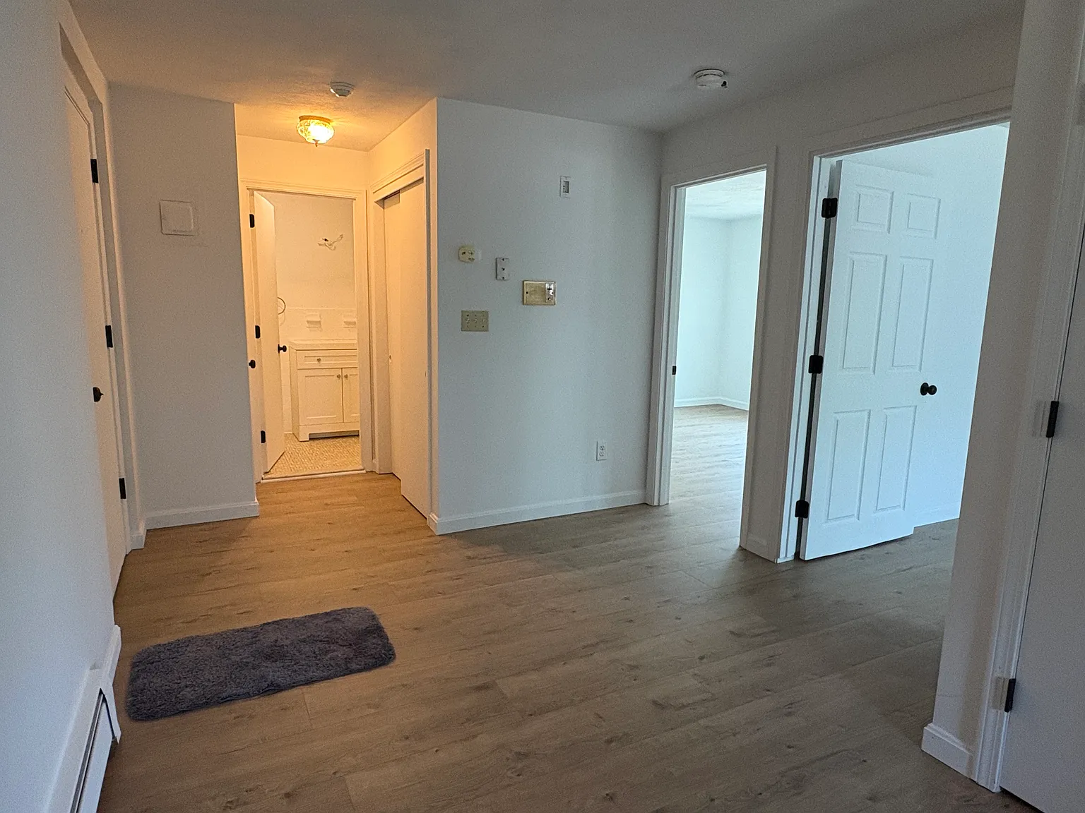 1 bed, 638 sqft, $2,200 — Photo 2